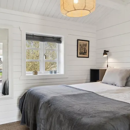 Lovely And Cozy With A Beautiful Terrace Feriehus *